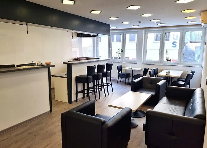 Otel Adler Frankfurt